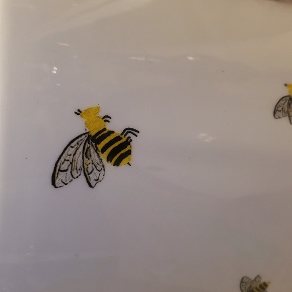 GIANT CRACKER BARREL SAVE THE BEES Planter Mug - Picture 7 of 10